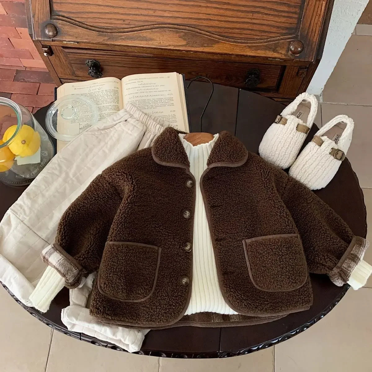 High-quality Boys Velvet Thick Wool Single Breasted Coat 2025 Autumn/Winter New Warm Lamb Wool Top Baby Winter Girls Collar Coat