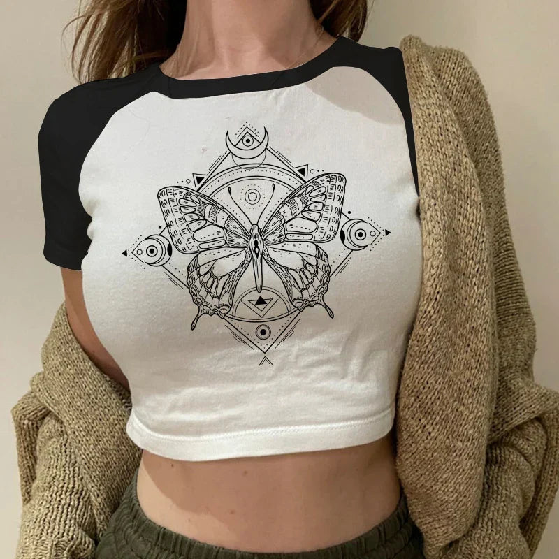 Women Crop Top Harajuku Streetwear Outfits 