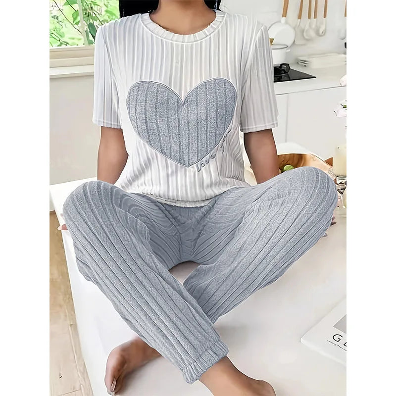 Autumn Winter Two-Piece Pajamas Set for Women Sleepwear Heart Print Round Neck Short Sleeve Long Pants Home Wear