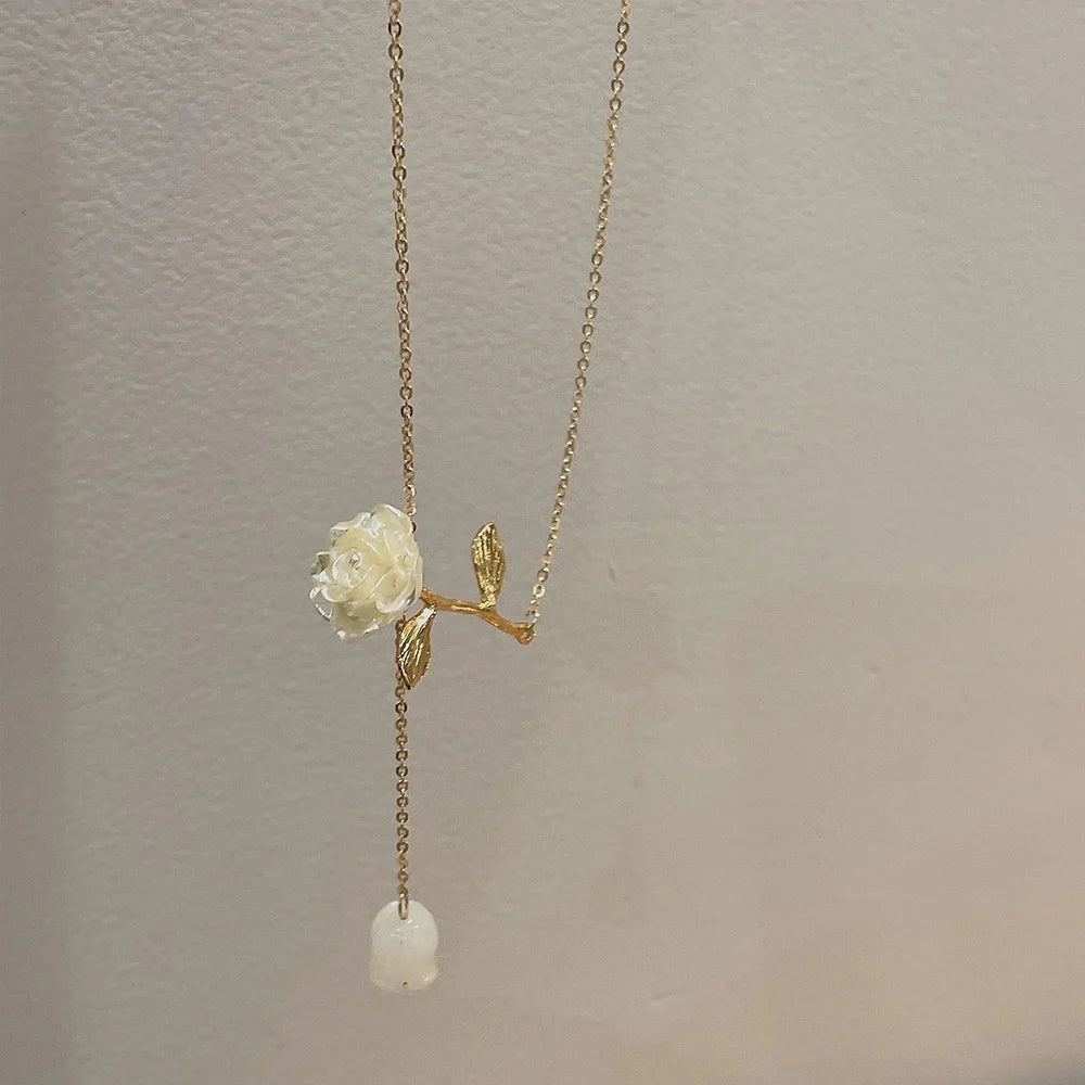 New Wine Red Cherry Gold Color Pendant Necklace For Women Personality Fashion Necklace Wedding Jewelry Birthday Gifts