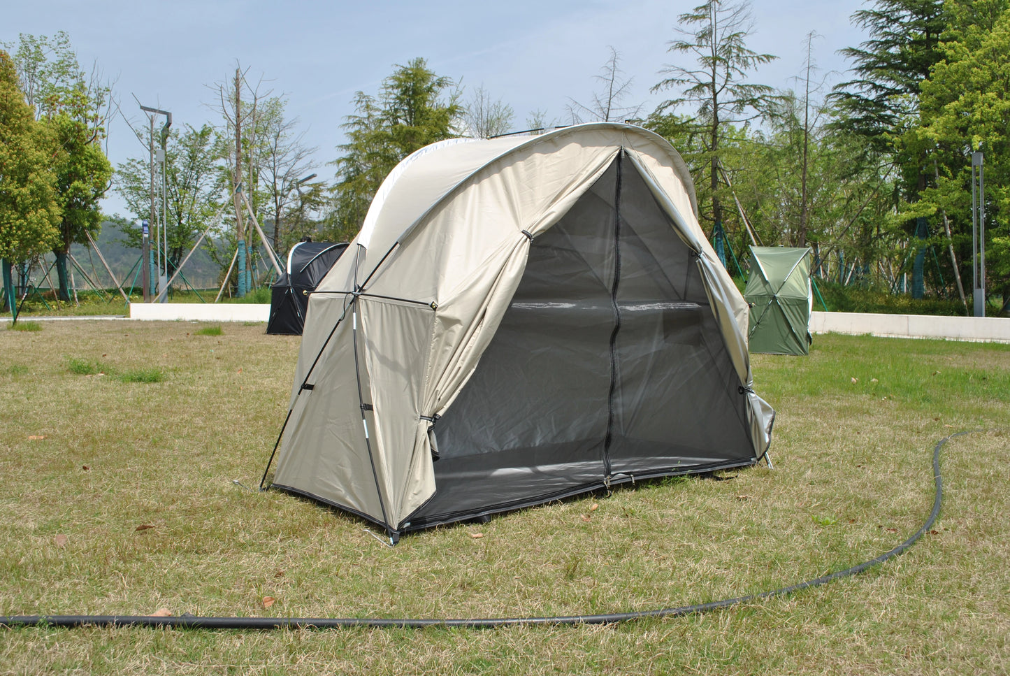 Durable Outdoor Individual Tent for Backpacking,CZX-725 1 Person Tent Not Include Cot,1 Person Tent,Ground Tent,Sleeping Tent