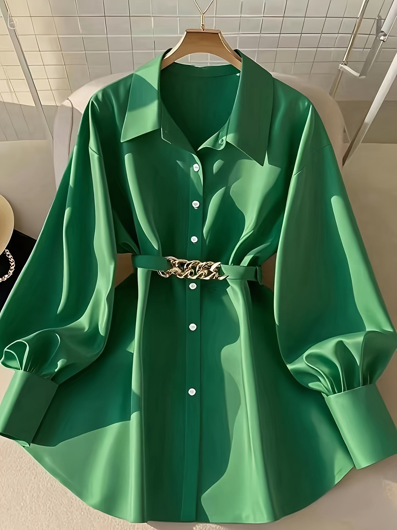 Vacation Style Women's Spring/Autumn Casual Loose Single-Breasted Buttoned Blouse with Belt, Fashionable Shirt Top